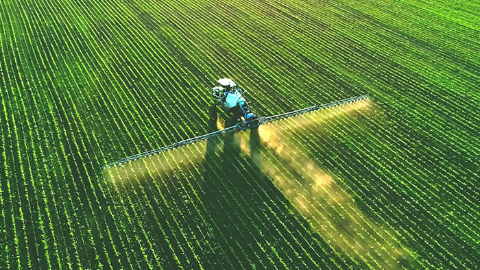 Spraying fertilizer